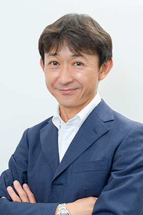 代表取締役　馬越 康晴